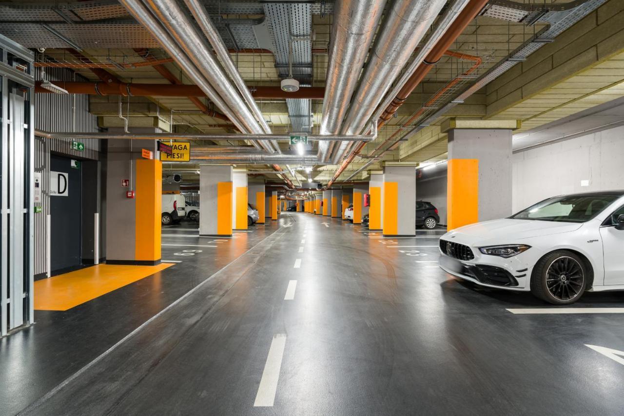 Esencja Apartments With Free Parking Garbary 104 By Noclegi Renters Познан Екстериор снимка