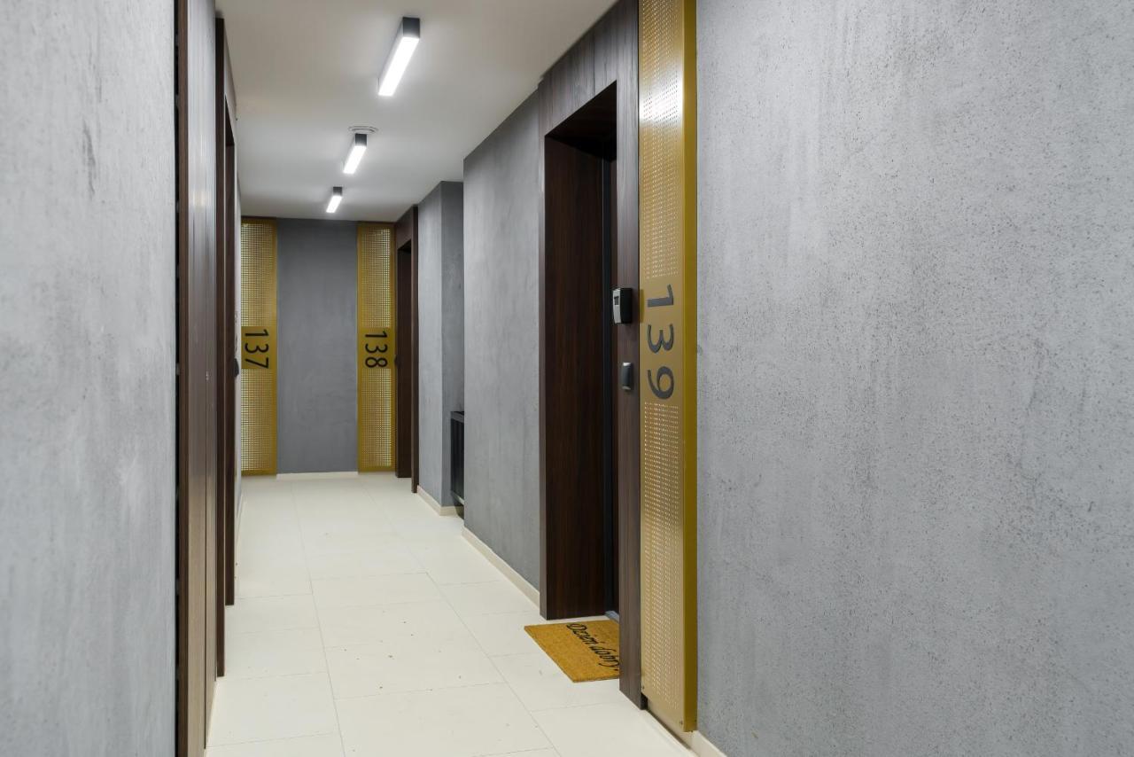 Esencja Apartments With Free Parking Garbary 104 By Noclegi Renters Познан Екстериор снимка
