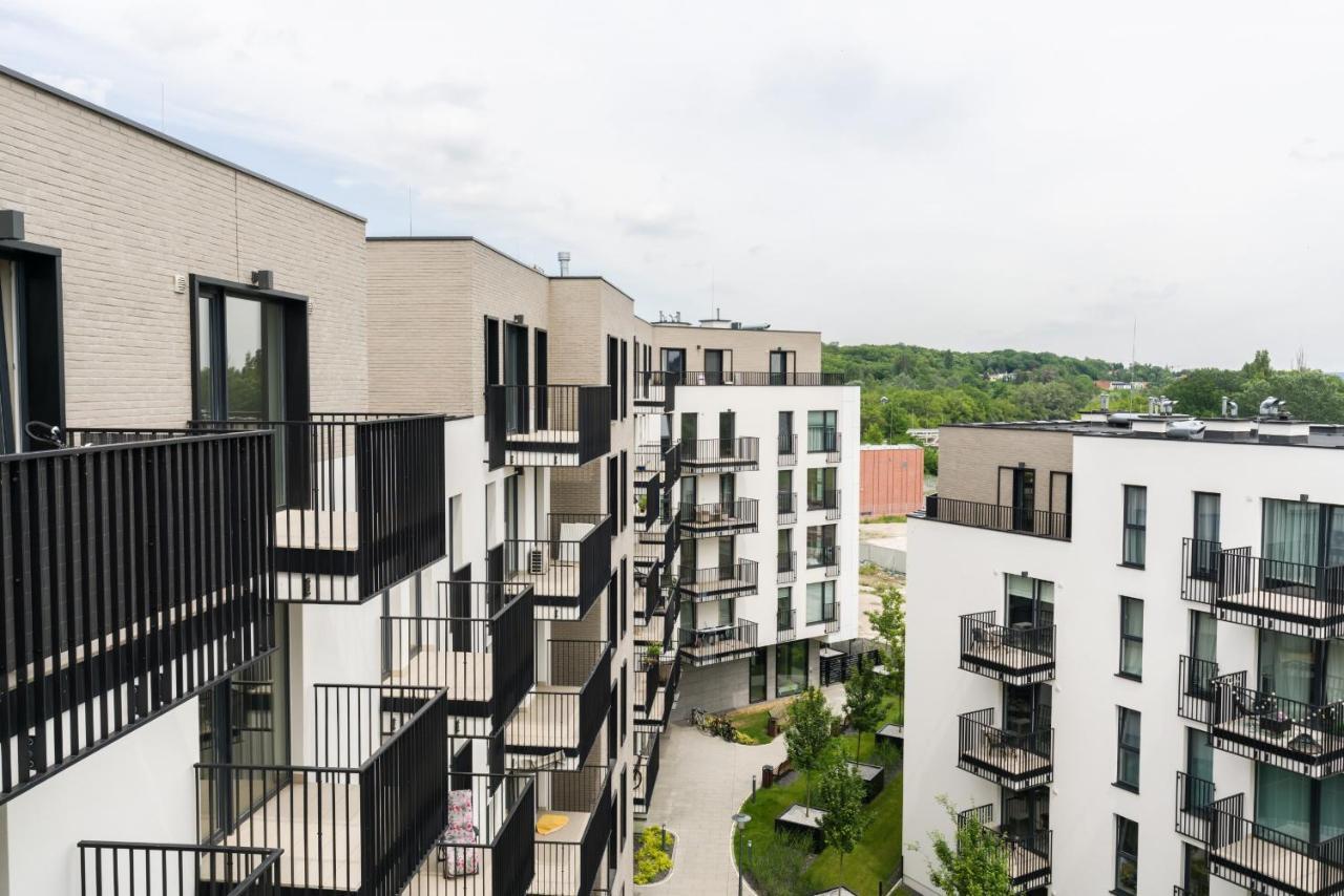 Esencja Apartments With Free Parking Garbary 104 By Noclegi Renters Познан Екстериор снимка