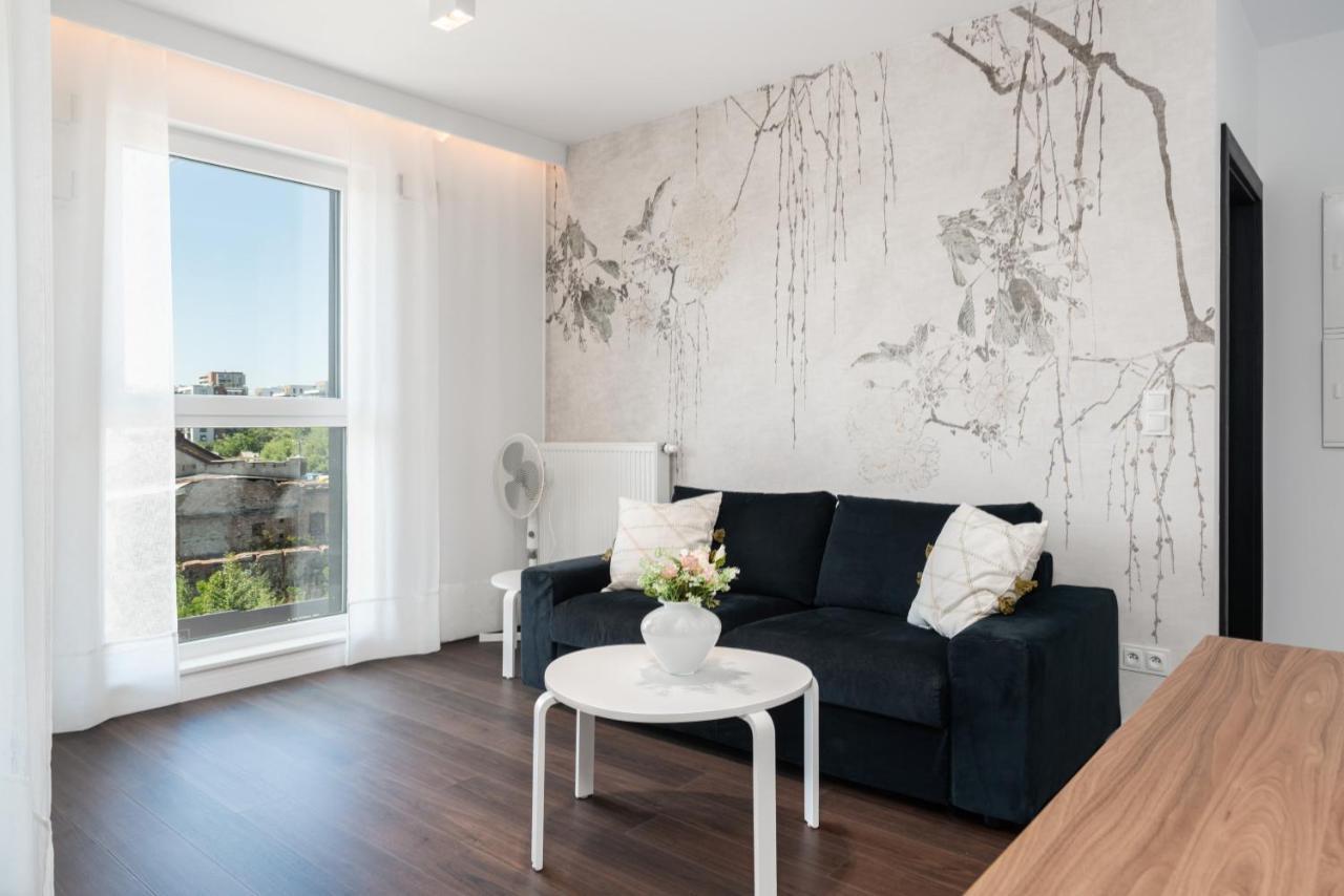 Esencja Apartments With Free Parking Garbary 104 By Noclegi Renters Познан Екстериор снимка